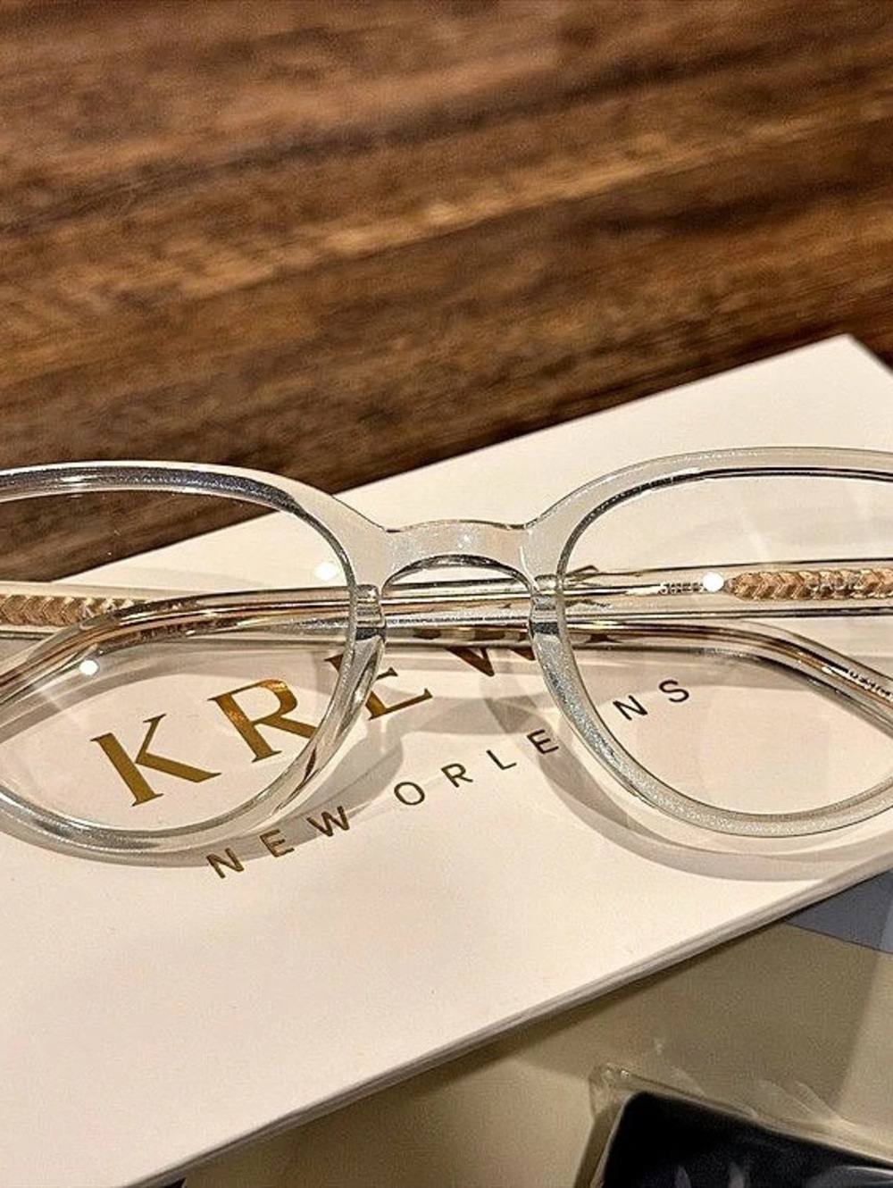 KREWE Cádiz Frost Glasses NEW Never Worn + Metal Case & Box